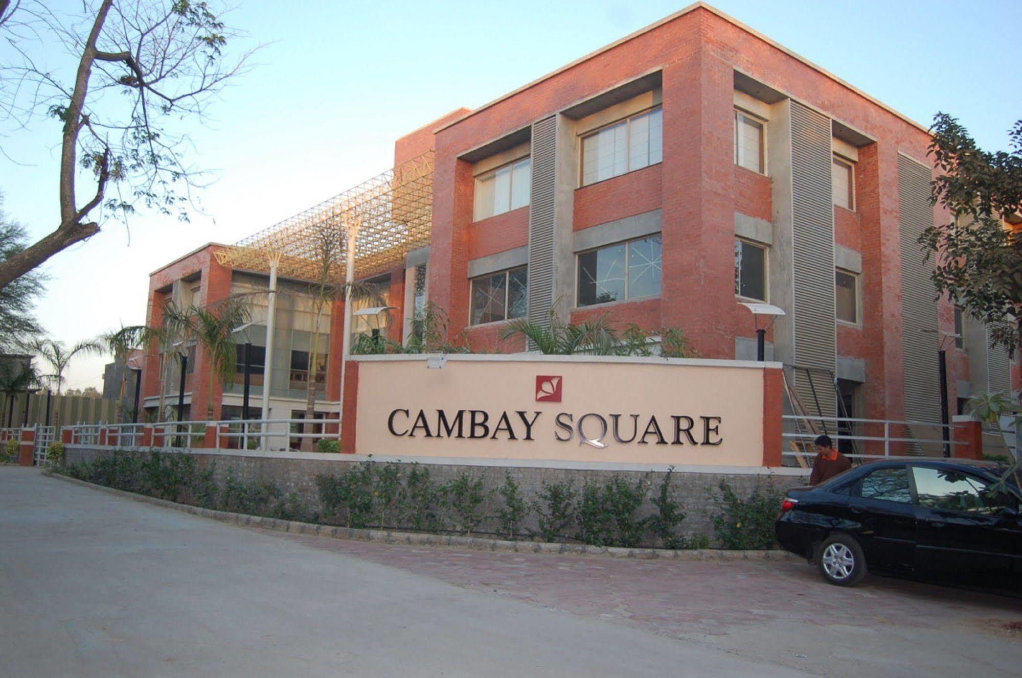 Cambay Sapphire, Gandhinagar Ξενοδοχείο Εξωτερικό φωτογραφία